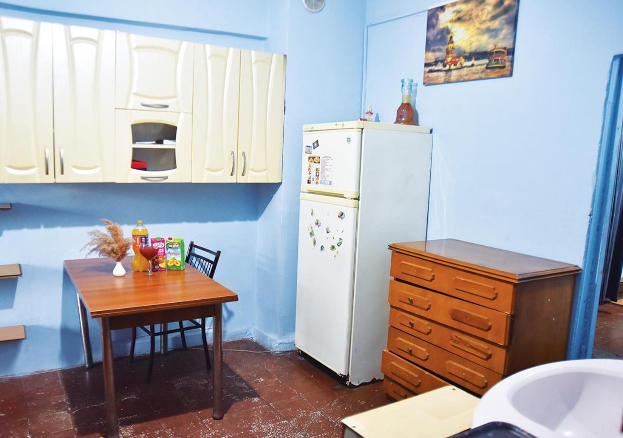 Nostalji Hostel Istanbul Bagian luar foto