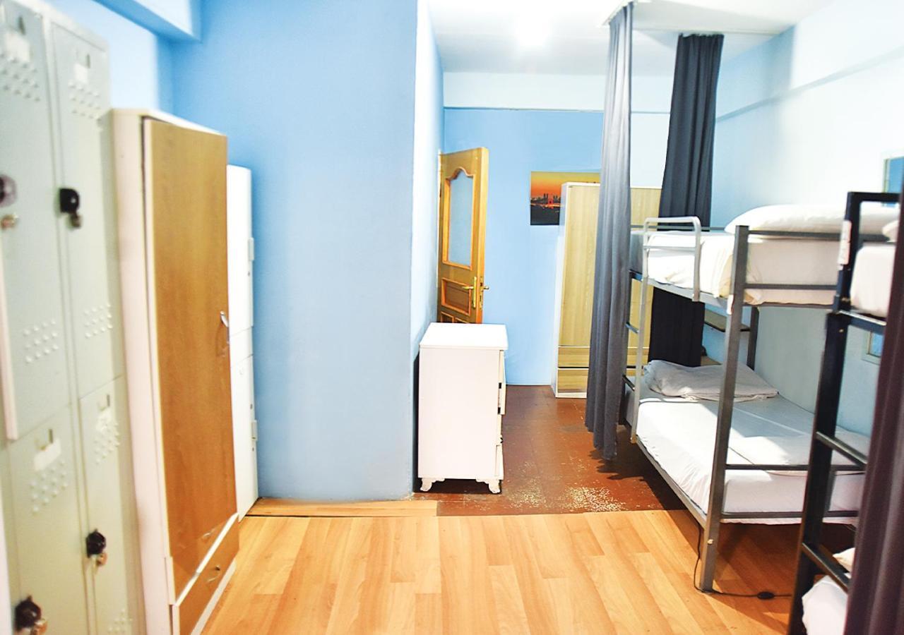 Nostalji Hostel Istanbul Bagian luar foto