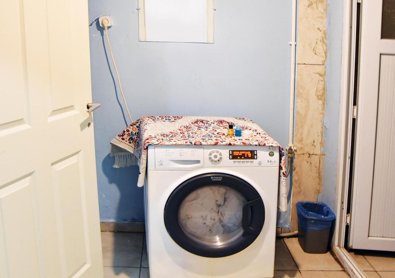 Nostalji Hostel Istanbul Bagian luar foto
